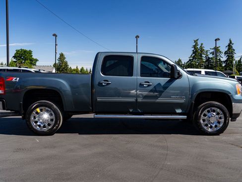 Used 2013 GMC Sierra 3500 SLT AWD/4WD image 7