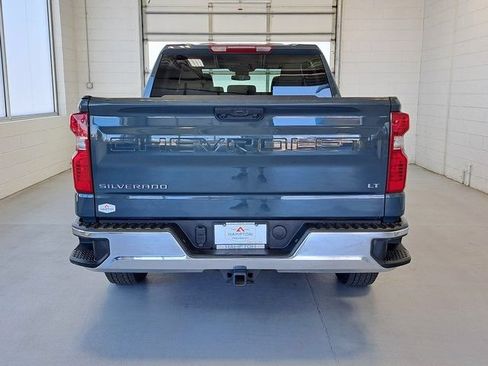 Used 2025 Chevrolet Silverado 1500 LT AWD/4WD image 6