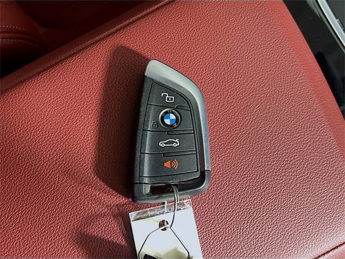 Used 2023 BMW 330i xDrive Sedan w/ Driving Assistance Package image 32