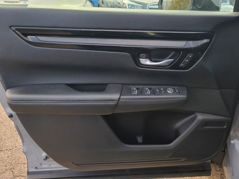 Used 2023 Honda CR-V EX-L image 10