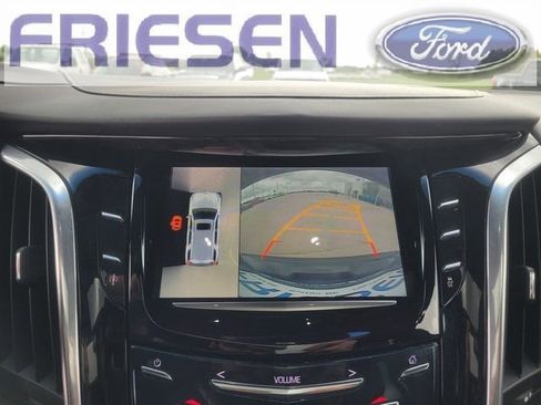 Used 2016 Cadillac Escalade ESV Platinum image 19