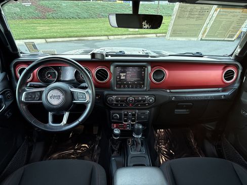 Certified 2021 Jeep Wrangler Unlimited Rubicon w/ Xtreme Recon 35" Tire Package image 20