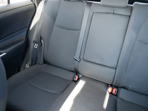 Used 2022 Toyota RAV4 LE image 12