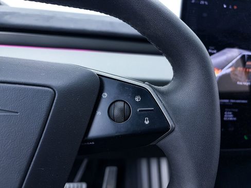 Used 2024 Tesla Cybertruck Cyberbeast image 31