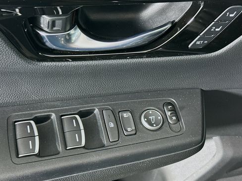 Used 2025 Honda CR-V EX-L image 15