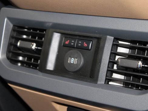 New 2026 Ford F250 Lariat w/ Chrome Package image 36