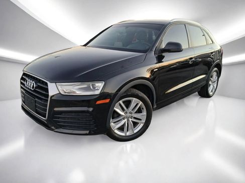 Used 2018 Audi Q3 2.0T Premium w/ Convenience Package FWD image 2