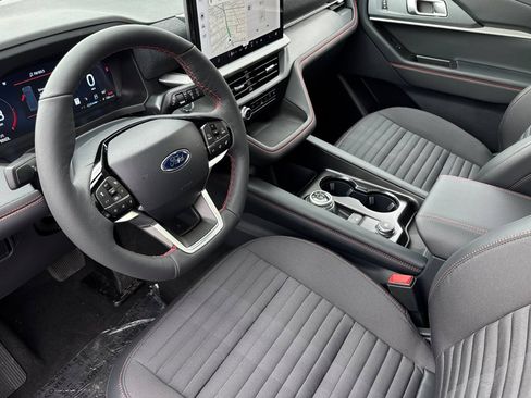 New 2026 Ford Explorer ST-Line w/ ST-Line Street Pack AWD/4WD image 13