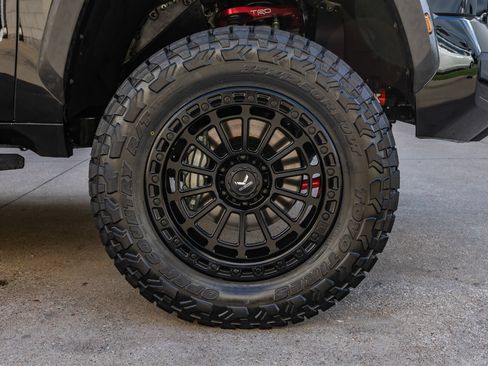 Used 2026 Toyota Tundra TRD Pro AWD/4WD image 12