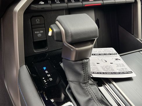 New 2026 Toyota Tundra Platinum AWD/4WD image 17