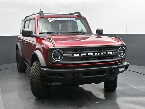 New 2026 Ford Bronco Big Bend w/ Black Diamond Package AWD/4WD image 9