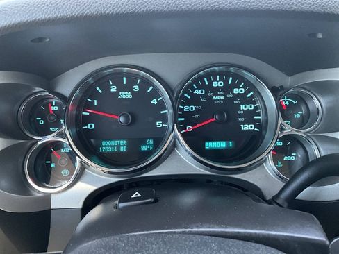 Used 2014 Chevrolet Silverado 2500 LT w/ Z71 Appearance Package AWD/4WD image 11