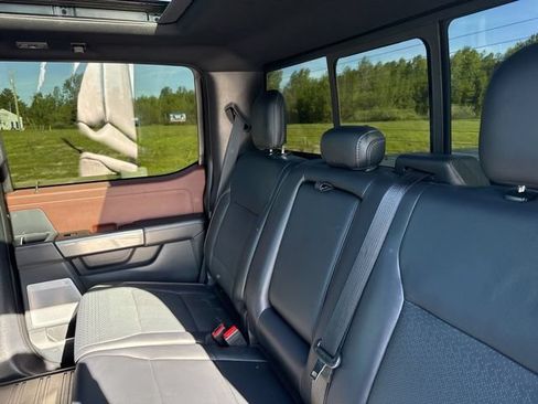 Used 2021 Ford F150 Lariat w/ Equipment Group 502A High AWD/4WD image 30