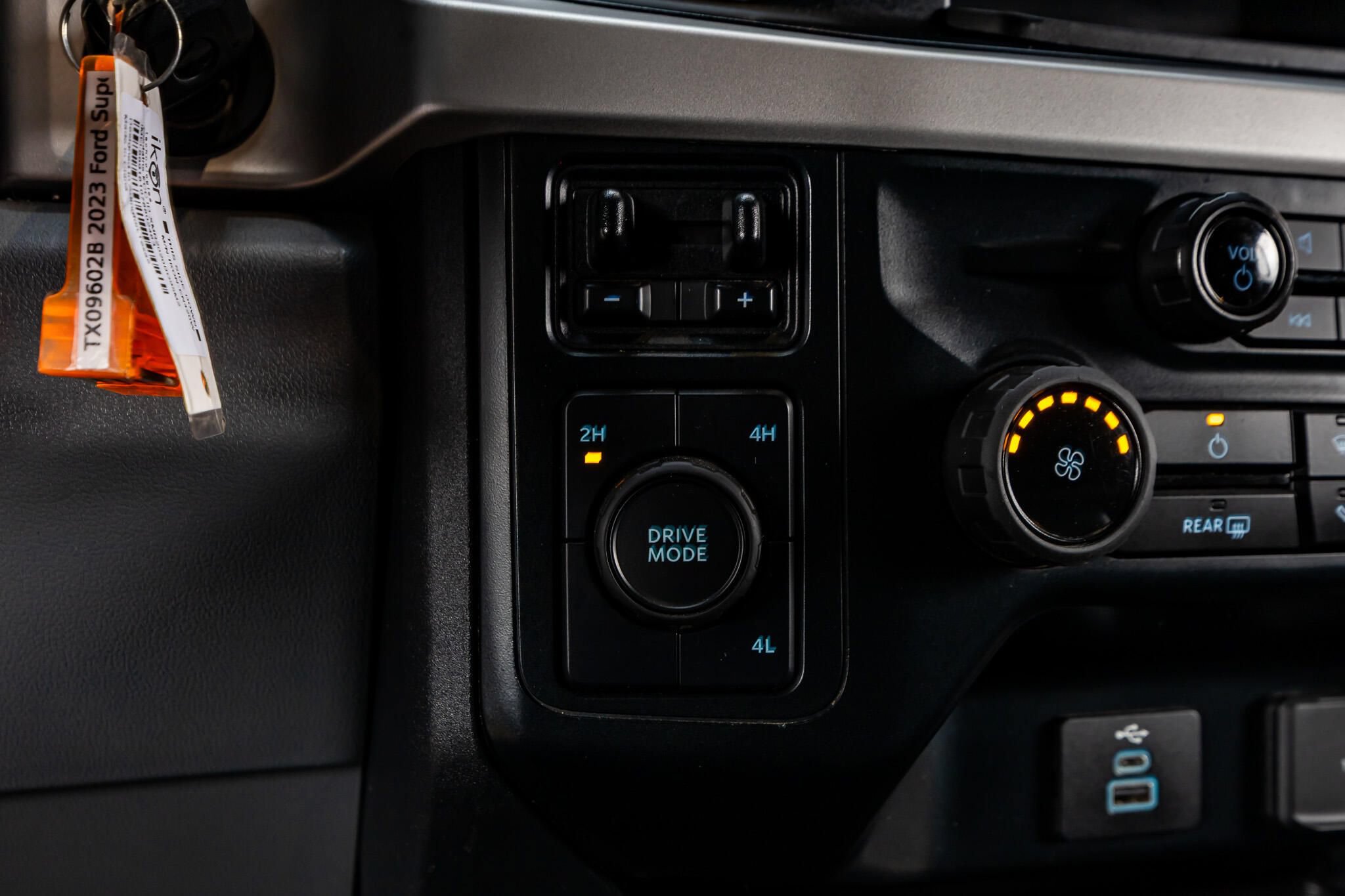 Used 2023 Ford F350 XL AWD/4WD image 20