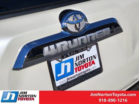 Used 2021 Toyota 4Runner Limited image 13