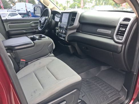 Used 2019 RAM 1500 Big Horn image 33