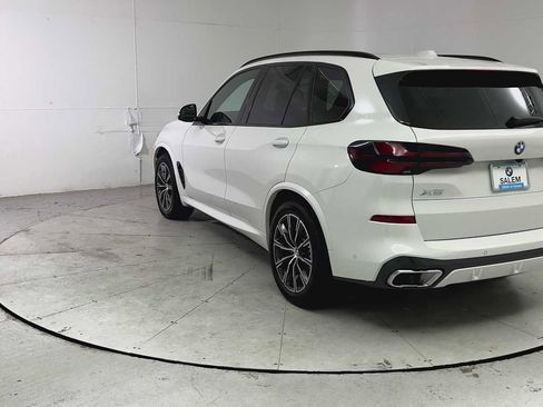 Used 2026 BMW X5 xDrive40i image 3
