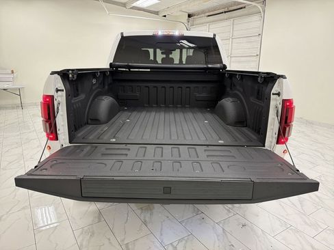 Used 2019 Ford F150 Raptor w/ Equipment Group 802A Luxury AWD/4WD image 27