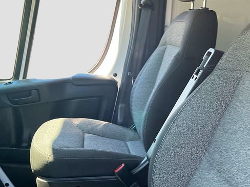 Used 2024 RAM ProMaster 2500 w/ Convenience Group FWD image 22