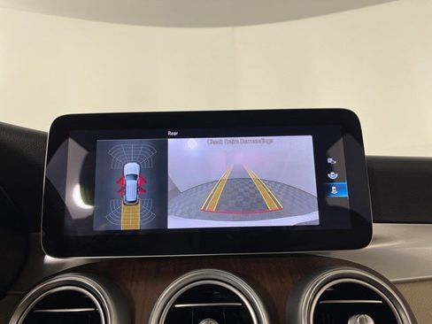 Used 2022 Mercedes-Benz GLC 300 GLC 300 image 21