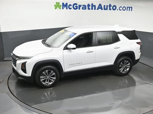 Used 2025 Chevrolet Equinox LT AWD/4WD image 21