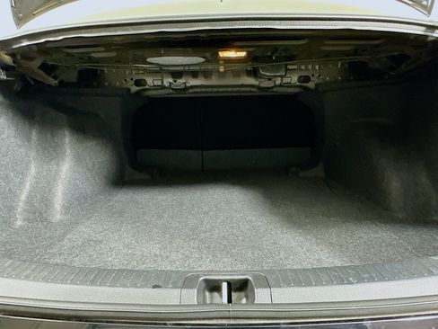 Used 2026 Toyota Corolla LE FWD image 27