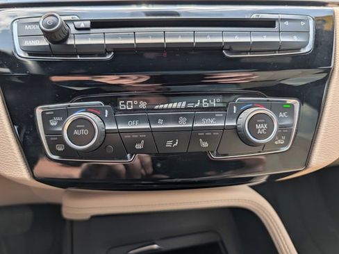 Used 2018 BMW X1 xDrive28i AWD/4WD image 22