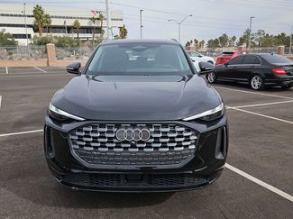 Certified 2025 Audi Q5 Premium w/ Convenience Package video 2