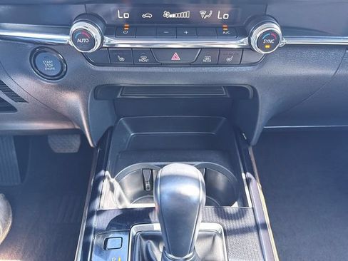Used 2023 MAZDA CX-30 AWD 2.5 S w/ Premium Package image 18
