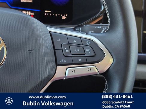 Certified 2023 Volkswagen Taos SE w/ Panoramic Sunroof Package image 20