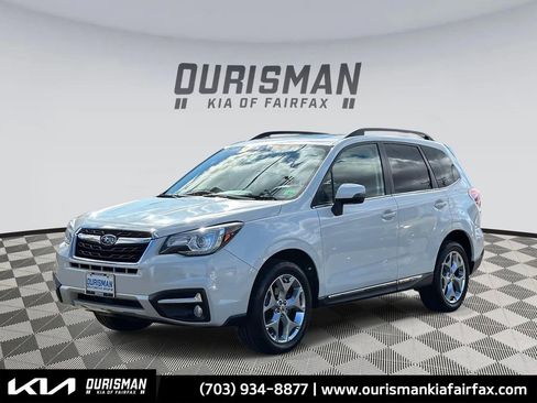 Used 2018 Subaru Forester 2.5i Touring w/ Popular Package #3B image 2