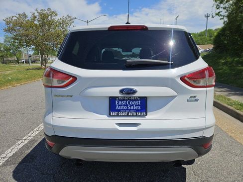 Used 2015 Ford Escape SE image 5
