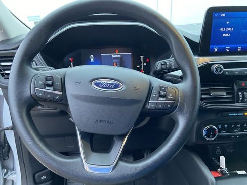Used 2025 Ford Escape Active image 34