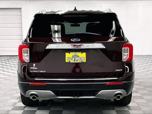 Used 2023 Ford Explorer Limited AWD/4WD image 5