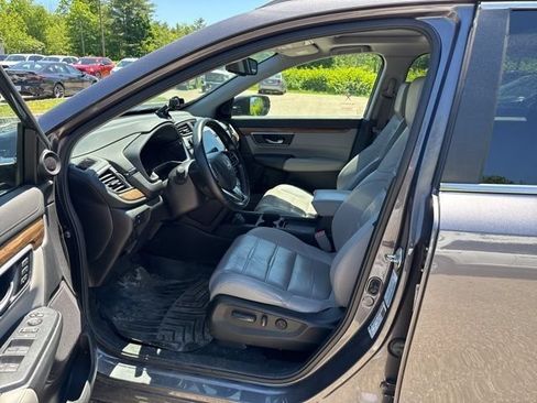 Used 2018 Honda CR-V Touring image 10