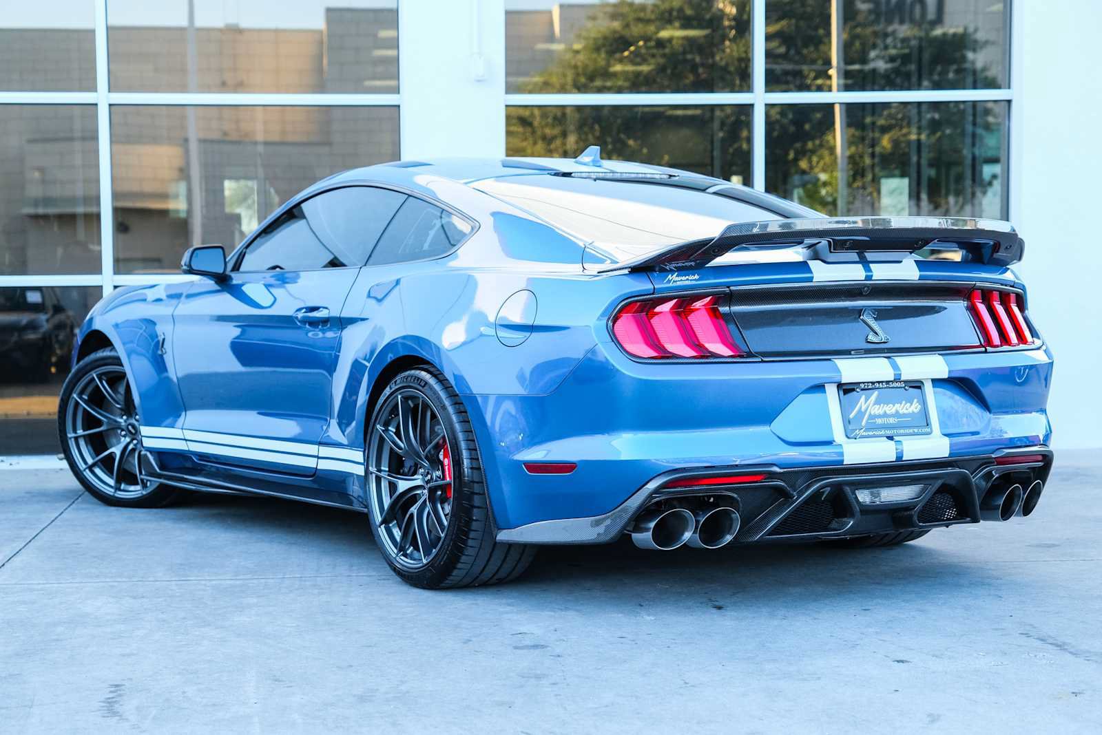 Used 2020 Ford Mustang Shelby GT500 w/ Technology Package RWD image 21