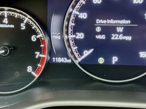 Used 2025 MAZDA MAZDA3 Hatchback w/Premium Plus Pkg AWD/4WD image 8