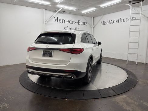 Used 2026 Mercedes-Benz GLC 300 image 7