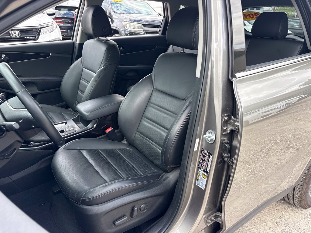 Used 2019 Kia Sorento EX FWD image 9