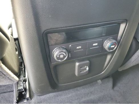 Certified 2024 Buick Enclave Essence w/ Sport Touring Edition FWD image 15
