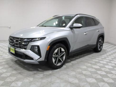 Used 2025 Hyundai Tucson SEL FWD image 7