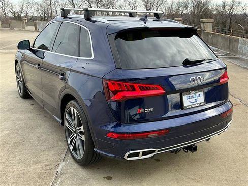 Used 2018 Audi SQ5 Premium Plus w/ S Sport Package image 4
