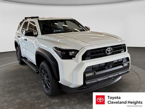 New 2026 Toyota 4Runner SR5 AWD/4WD image 3