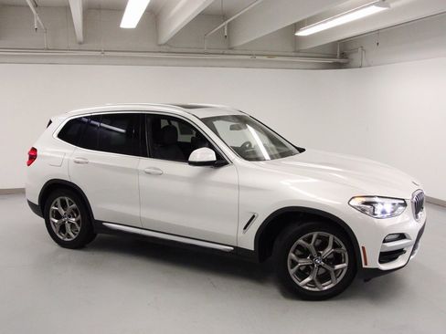 Used 2021 BMW X3 xDrive30i image 4