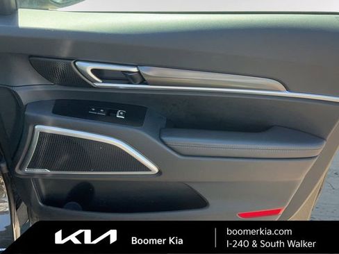 Certified 2025 Kia Telluride S image 10