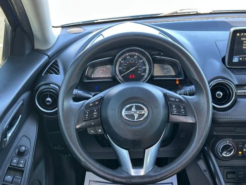 Used 2016 Scion iA image 7