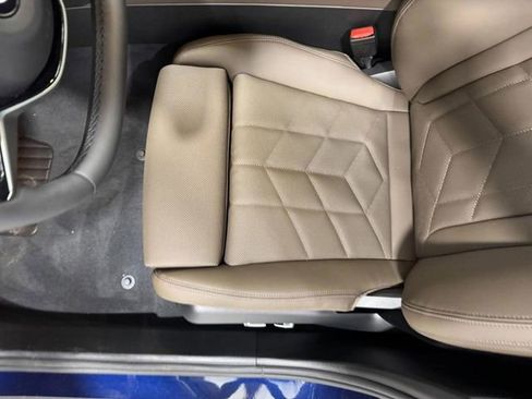New 2026 BMW 530i xDrive w/ Premium Package AWD/4WD image 26
