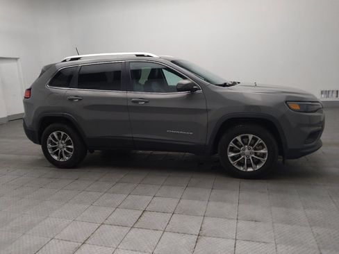 Used 2020 Jeep Cherokee Latitude Plus w/ Cold Weather Group AWD/4WD image 11