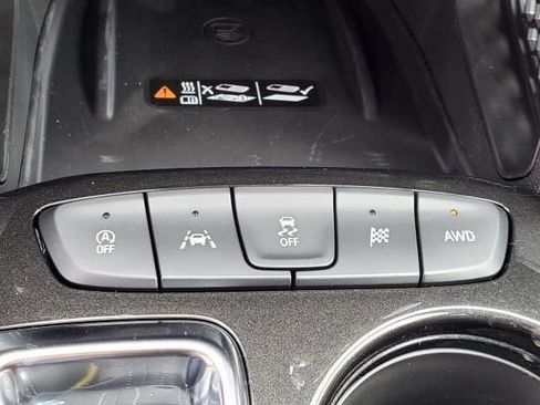 New 2025 Chevrolet TrailBlazer ACTIV w/ Convenience Package AWD/4WD image 17