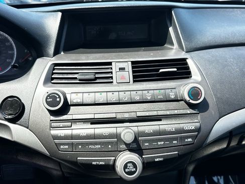 Used 2012 Honda Accord LX image 19
